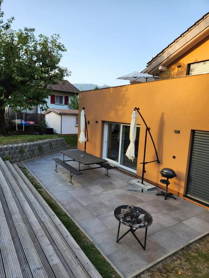Appartement Moderne Avec Terrasse Et Piscine A Chatel Sur Bex Extérieur photo